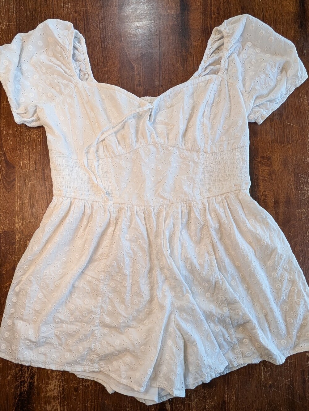 Hollister Eyelet Shorts Romper Womens XL White Boho Cotton Casual Lightweight